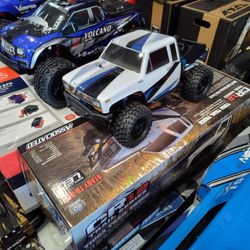 Team Associated Cr12 RC Electric Rock Crawler Including Remote Controller Lithium Battery And A Charger Summer Deal $220