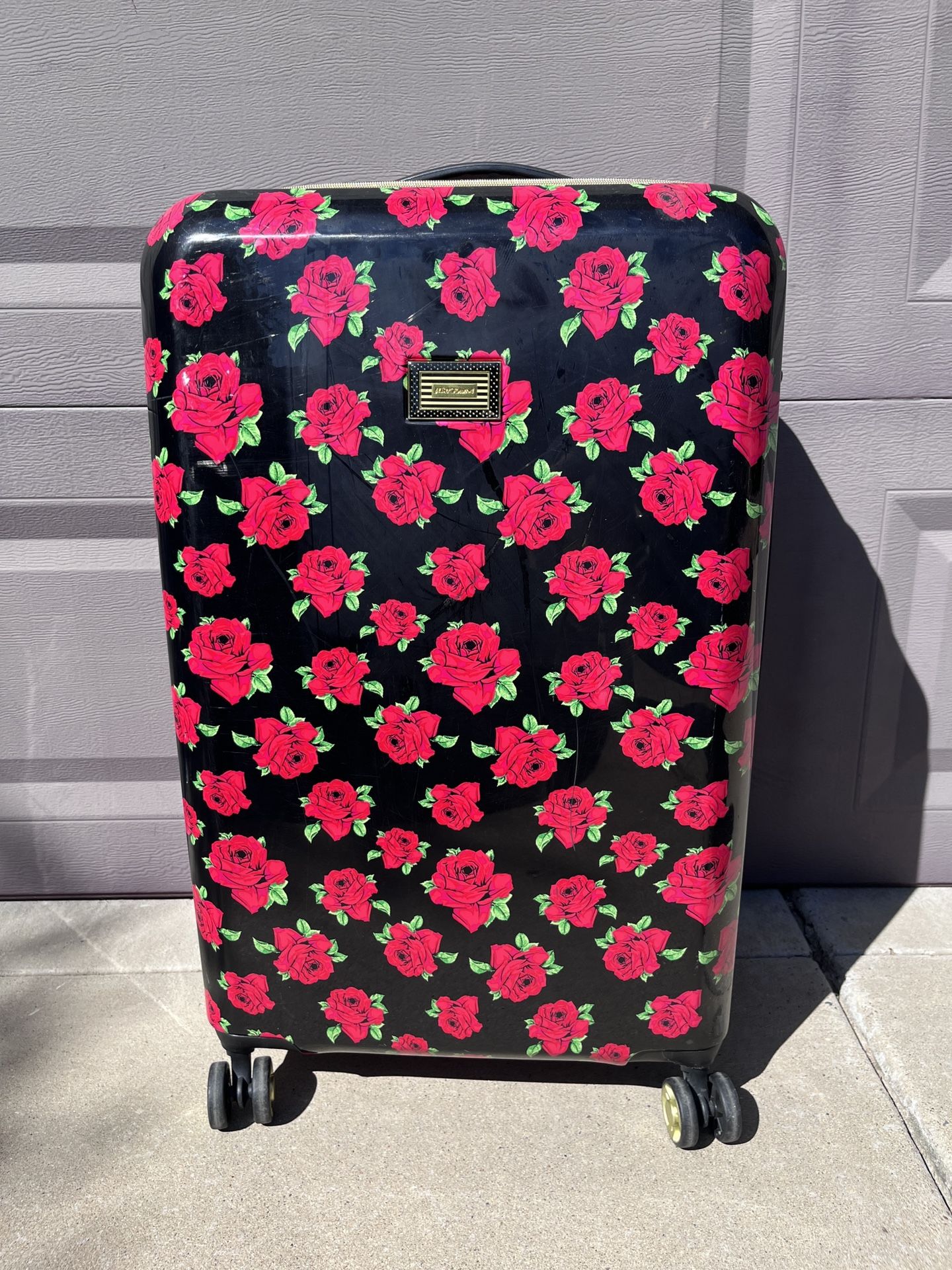 Suitcase With Rose Design