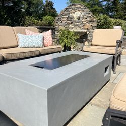 Starfire Concrete Gas Fire Pit Table