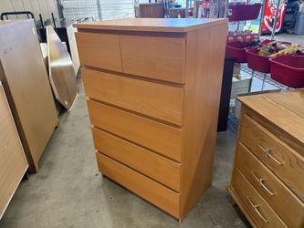 IKEA Malm 6 Drawer Dresser in Light Wood Veneer