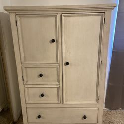 Bedroom Furniture Dresser 