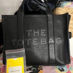 MARC JACOBS TOTE BAG