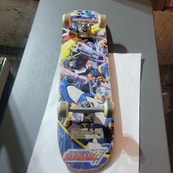 Gundam Skateboard 