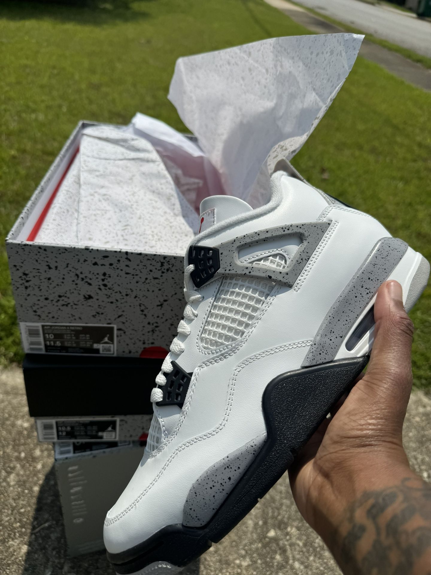 Air Jordan Retro 4 Cement
