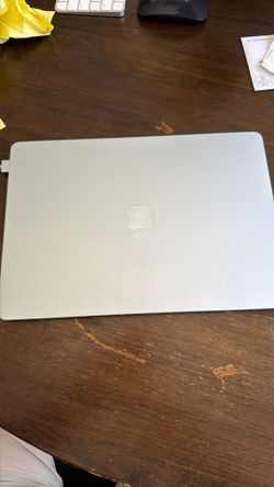 15” MacBook Air Blue M4 512gb