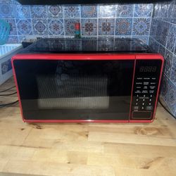 Microwave 700 Watts