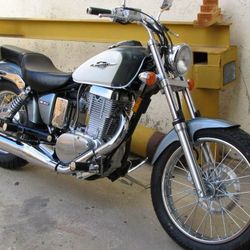 2012 Suzuki Boulevard S40 650cc Savage for Sale in Fontana CA