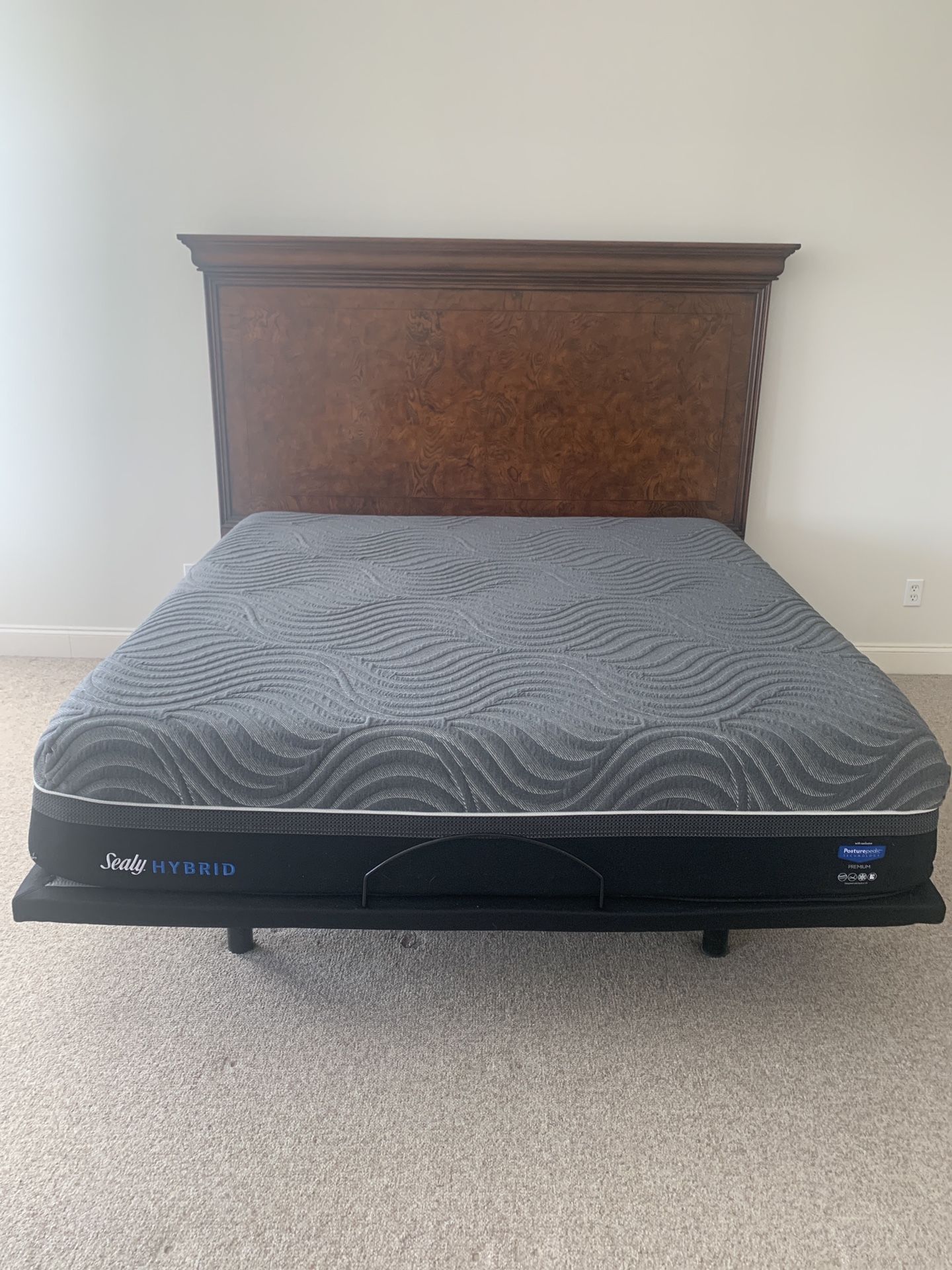Adjustable Bed 