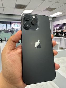 iPhone 14 Pro Max  256GB Unlocked (Financing Available)