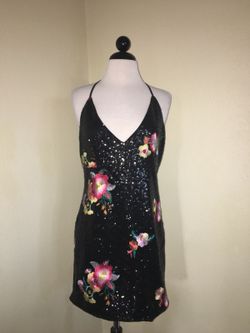 Sequin flower minnie dress sz-lrg