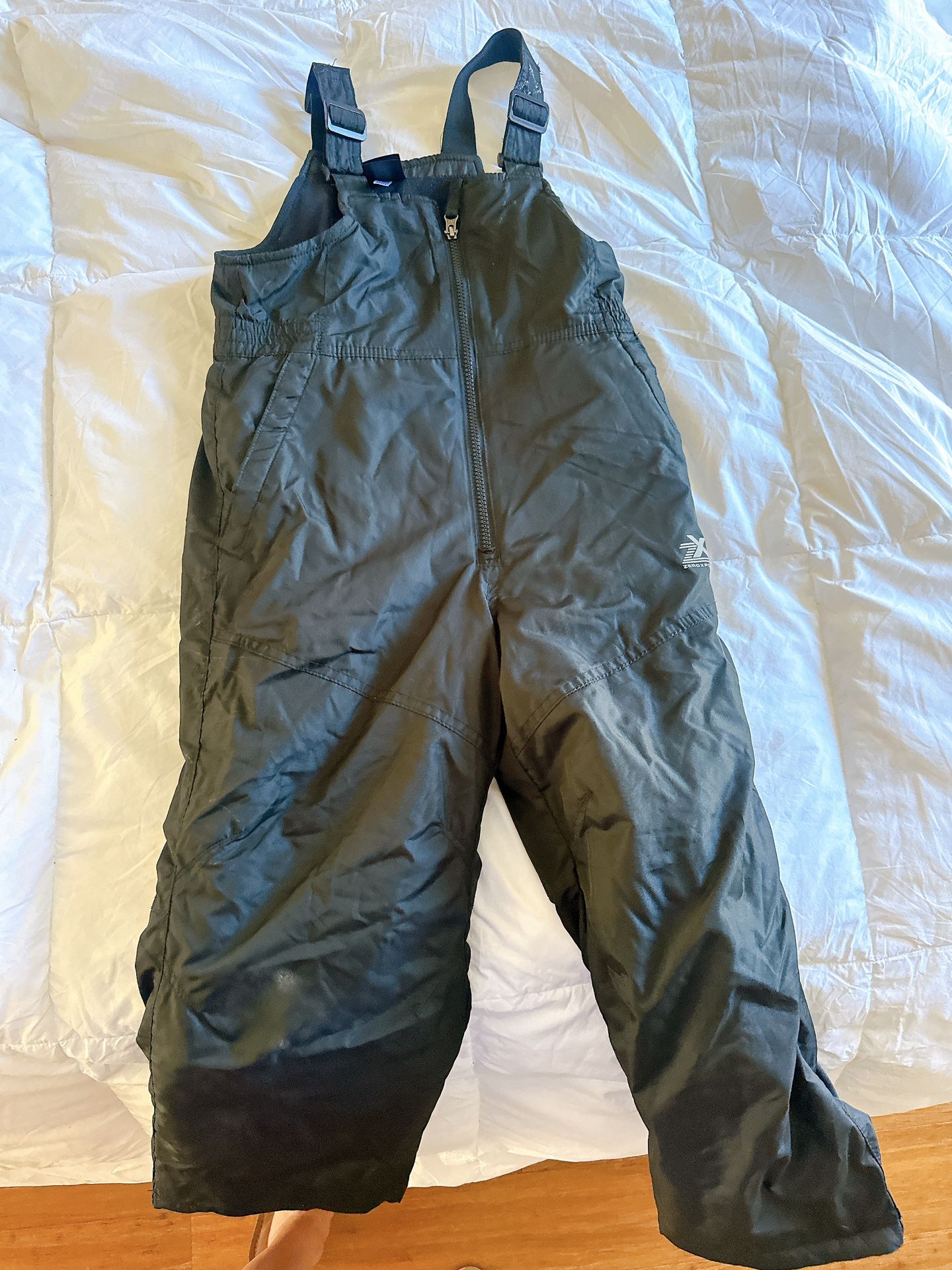 Girls size 7 Ski Suit