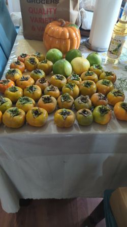 Persimos and toronjas