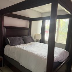 Elegant Dark Wood Queen Canopy Bed Frame | Solid Four-Poster Design