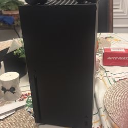 Xbox series x ( Open to offers!)