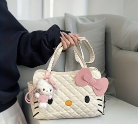 Hello Kitty purse / backpack