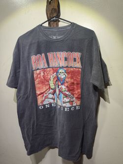 Boa Hancock T-shirt
