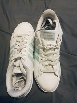 Women’s Adidas Originals Size 8