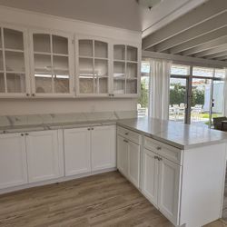 Complete Custom White Shaker Kitchen – Quartz Countertops, Island, Cabinets, Sink & Faucet – Excellent Condition