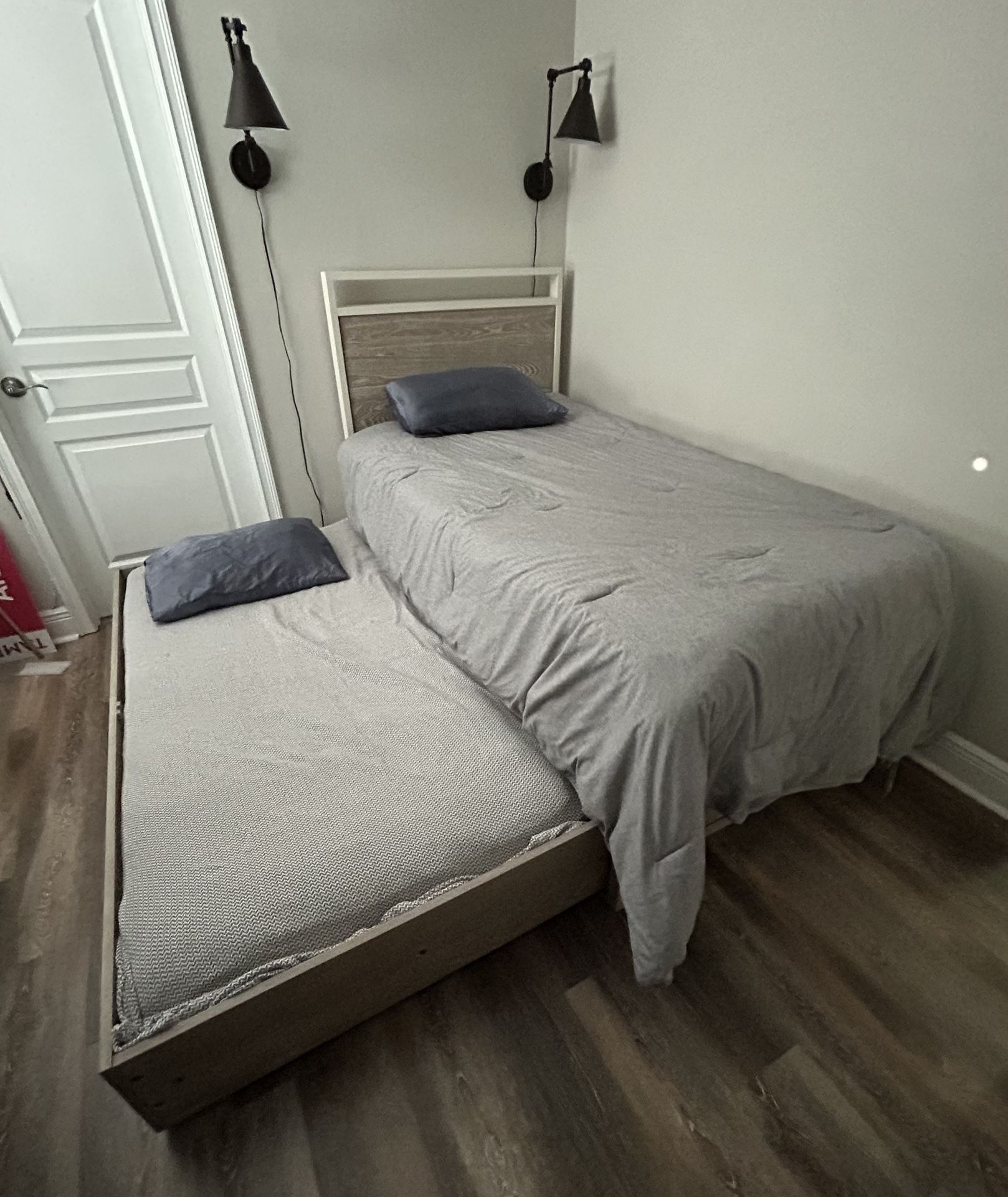 Grey Solid Twin Trundle Day Bed