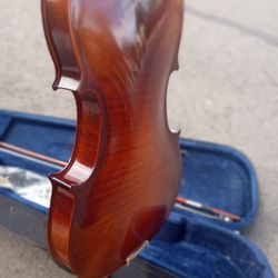 Violin With Case Rosin Bow Fine Turning Pegs 