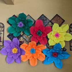 Flores De Papel/ Fiesta Mexicana ,,Paper Flowers