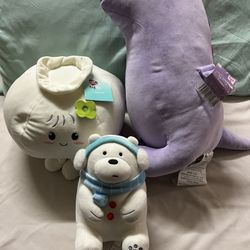 Miniso Plushies 