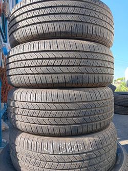 Vendo 4 Llantas Usadas 215 60 16