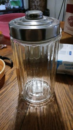 Glass jar