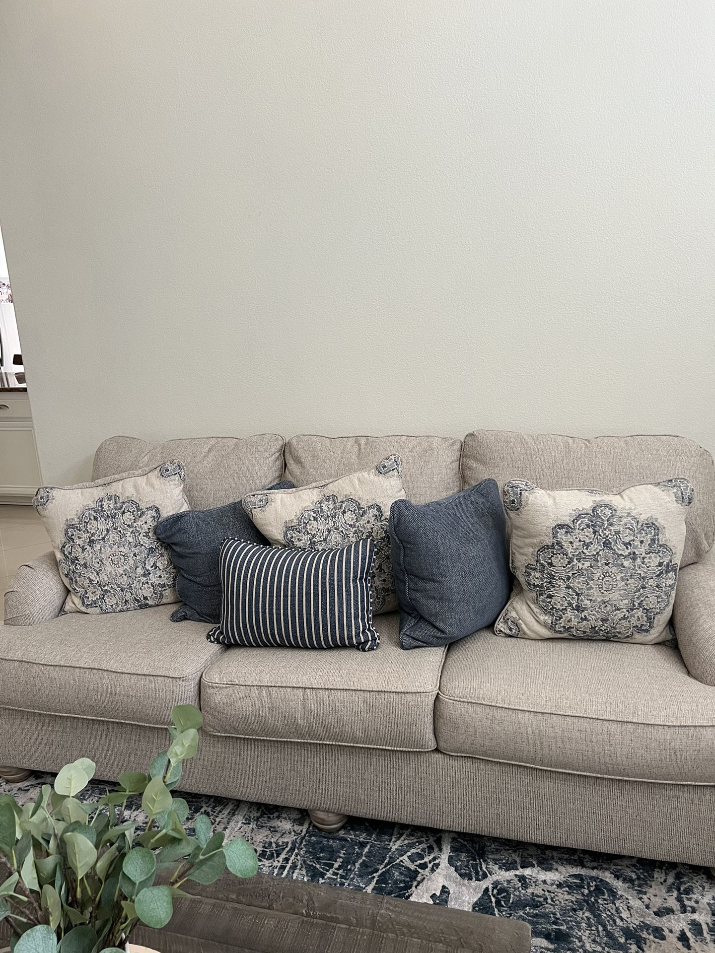 Dandrea sofa 2024