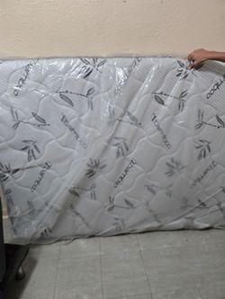 Full mattress