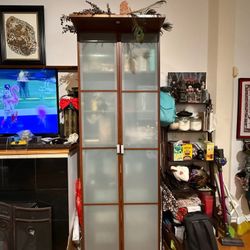 Tall Cabinets/bookshelf