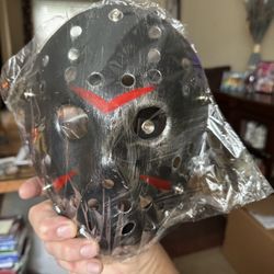 Friday The 13Th Mask Sealed In Plastic New 