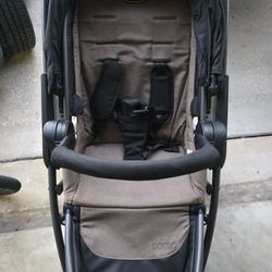 Chicco Stroler Blac &brown