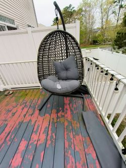 SWING CHAIR