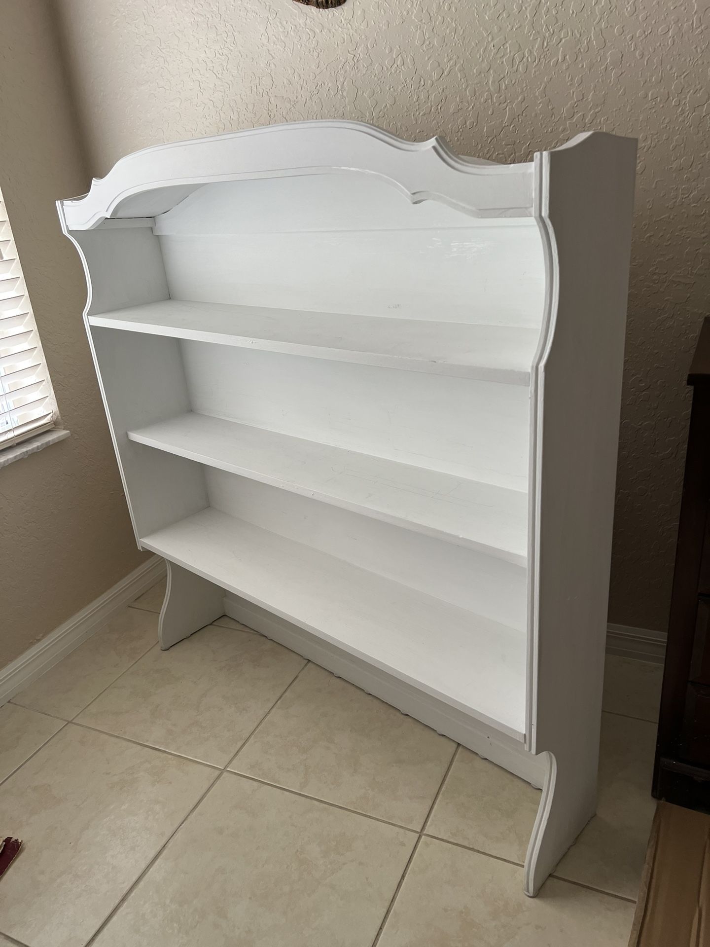 Hutch wood, white. Big 49’ H, 46’ W, 9’ D. ( Perfect for top of desk or drawers chest). $40.00