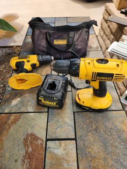 Dewalt 18v Cordless Drill with Battery and Charger