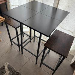Table with two bar stools 