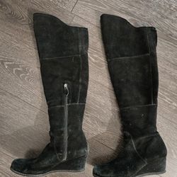 Womans Black Boots
