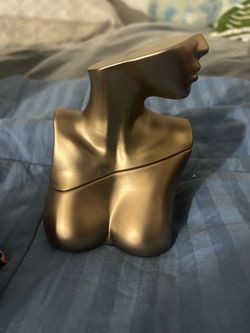 Billie Eilish perfume