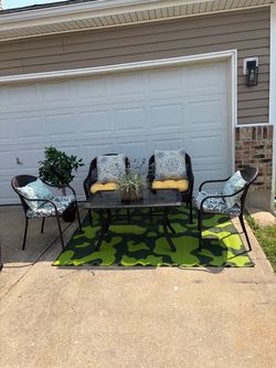 Patio set