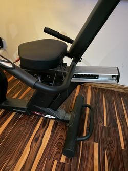 SOLE R72 RECUMBENT BIKE for Sale in St. Charles IL OfferUp