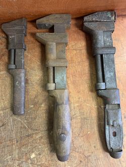 antique Coes monkey wrenches, vintage Billings railroad wrench