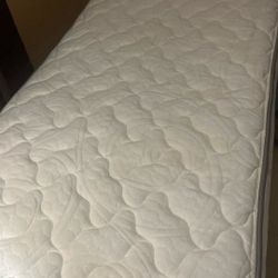 Serta Twin Xl Mattress And Box spring With Frame