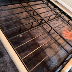 King Metal Box Spring 