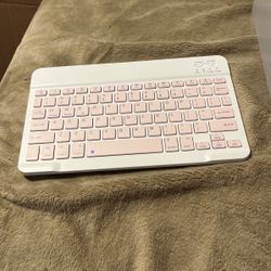wireless keyboard ipad/tablet