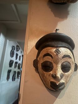 African mask