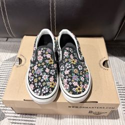 girls Vans