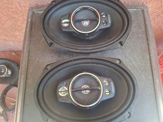 SPEAKERS BOSINAS KENWOOD 6X9 650 WATTS GOOD CONDICIÓN ABLO ESPAÑOL