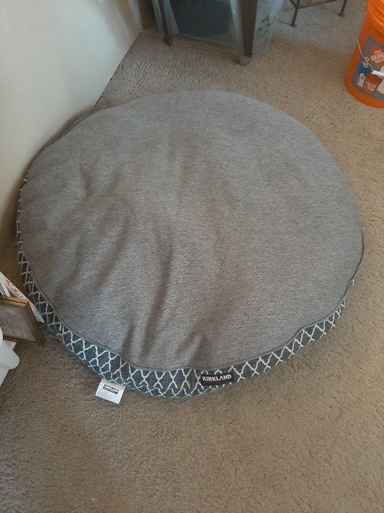 Large Dog Bed
