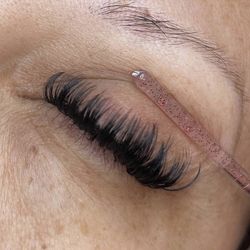 Lashes
